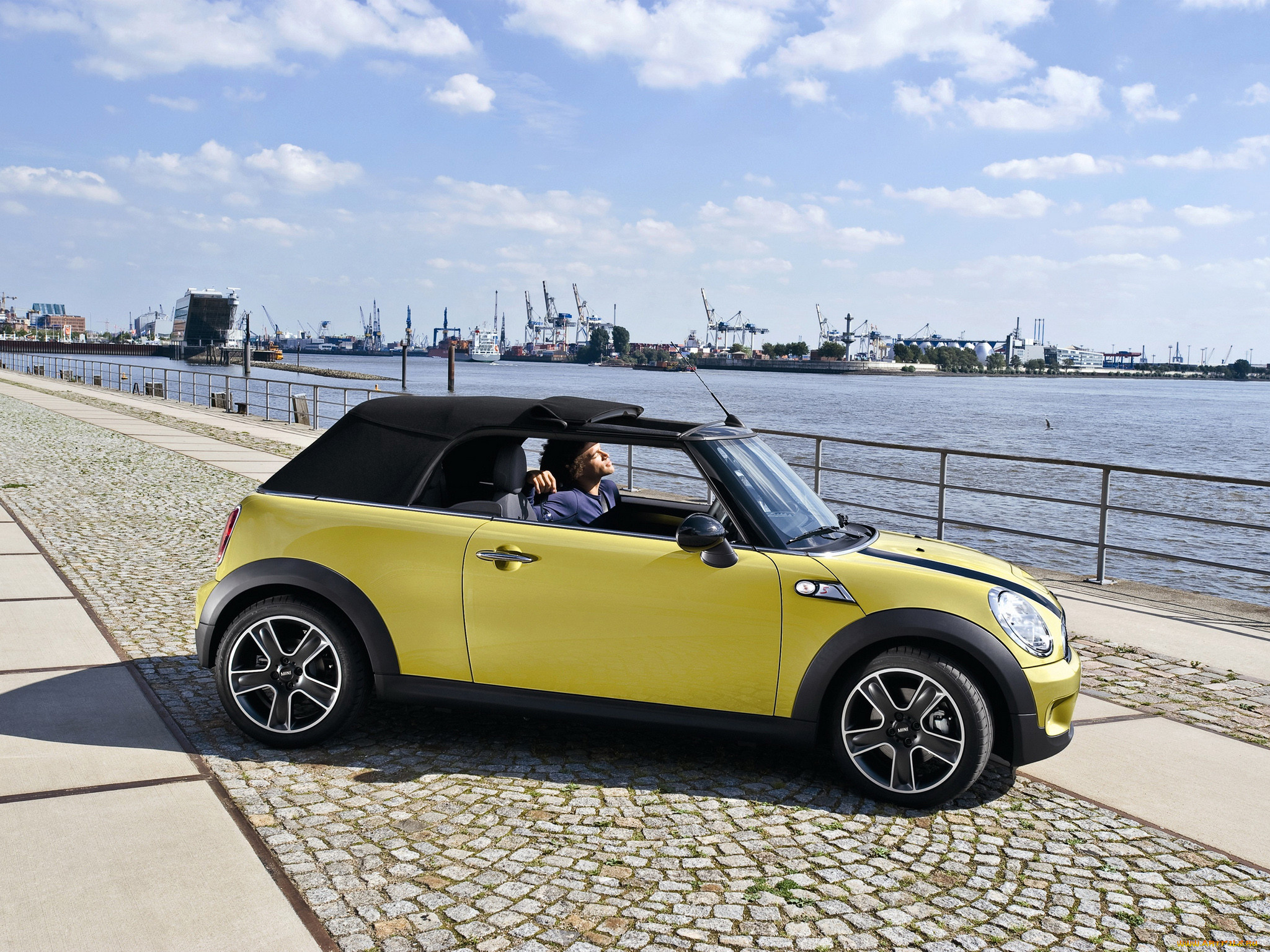 , mini
